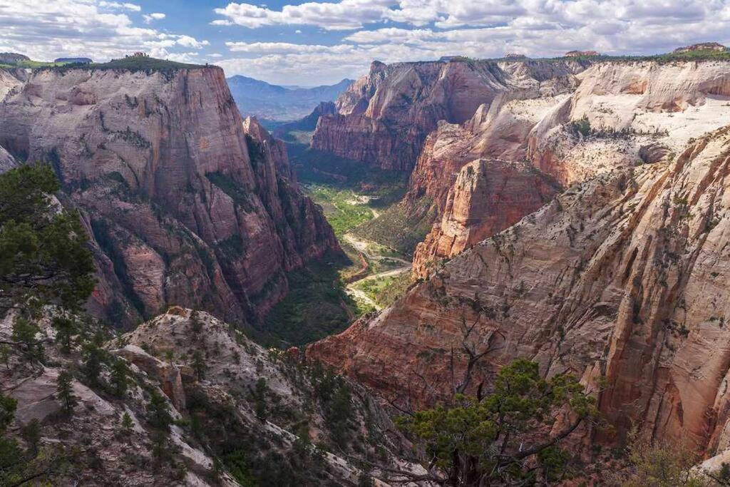 Вілла Red Rock Retreat Stunning Floor To Ceiling Views Гатч Екстер'єр фото