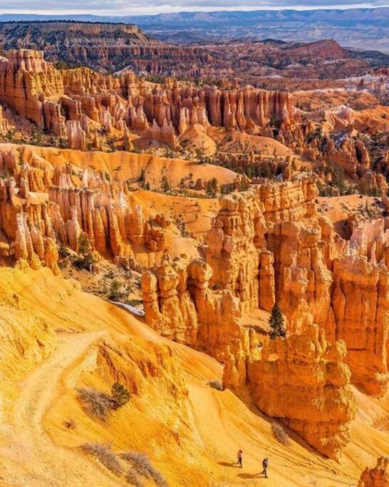Вілла Red Rock Retreat Stunning Floor To Ceiling Views Гатч Екстер'єр фото