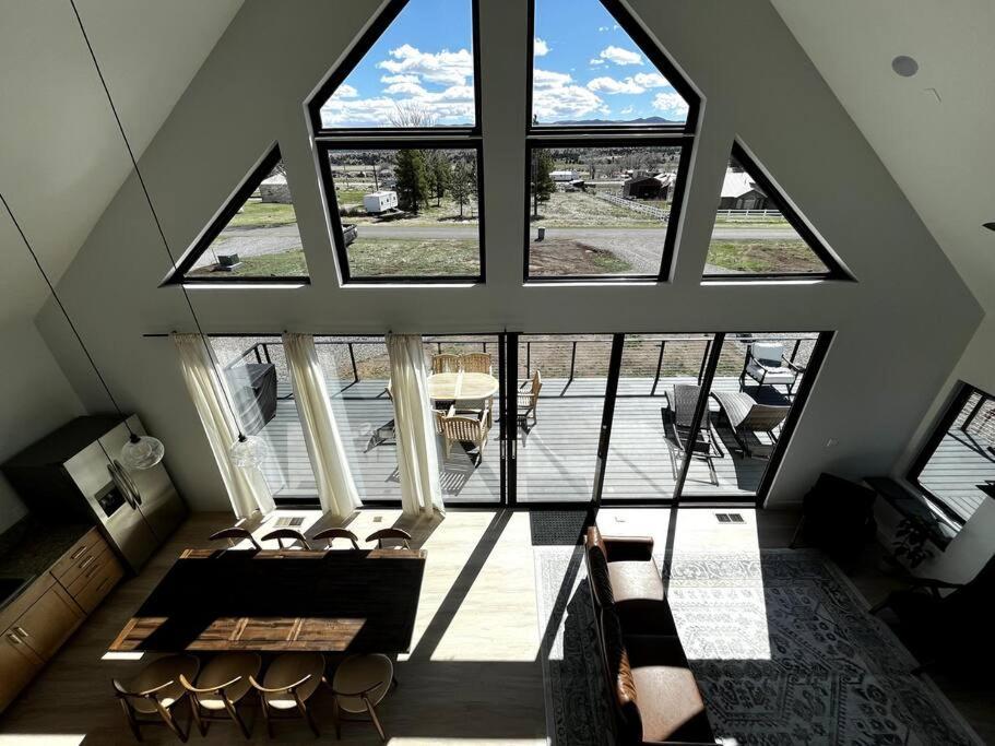 Вілла Red Rock Retreat Stunning Floor To Ceiling Views Гатч Екстер'єр фото
