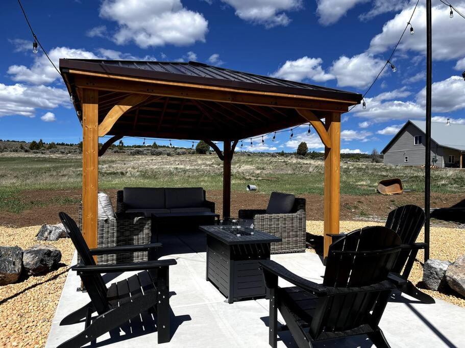 Вілла Red Rock Retreat Stunning Floor To Ceiling Views Гатч Екстер'єр фото